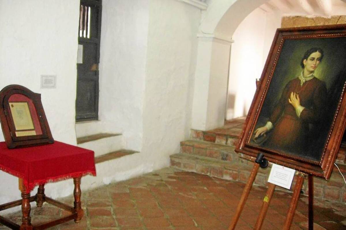Los socorranos y turistas podrán apreciar un óleo de Óscar Rodríguez Naranjo, retrato hablado de la heroína de Pinchote, Antonia Santos. (Foto: Nancy Gómez /VANGUARDIA LIBERAL)