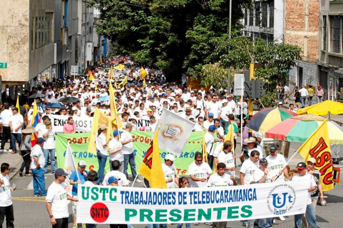 Se espera que hoy más de 5 mil trabajadores bumangueses salgan a marchar en conmemoración del Día Internacional del Trabajo. (Foto: Archivo/VANGUARDIA LIBERAL )