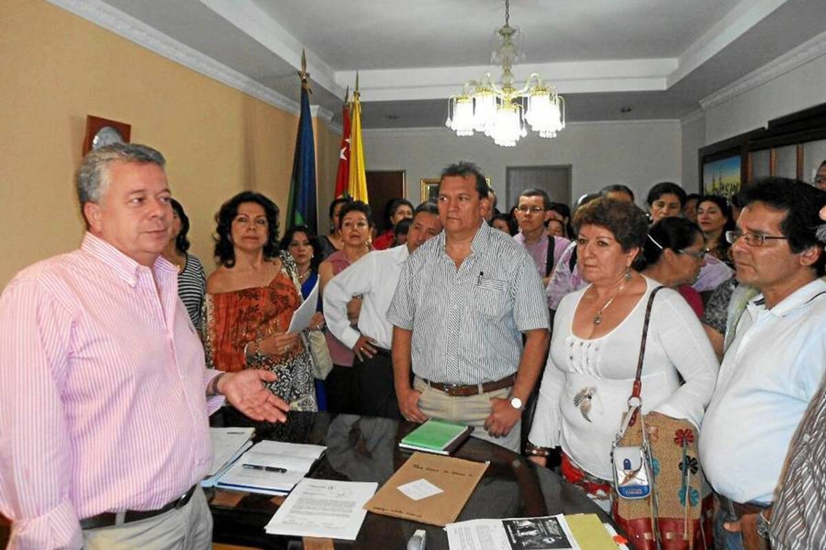 El Alcalde aclaró que educación no sería manejada por el municipio