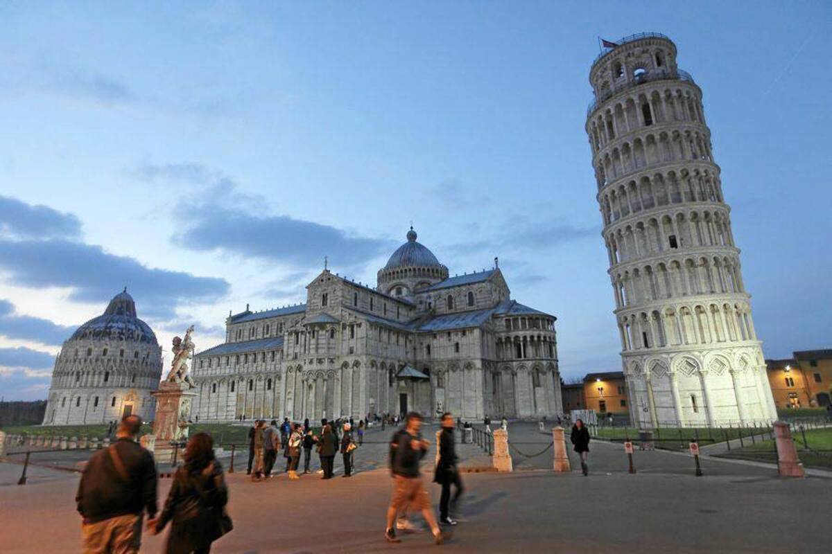 Monumentos del mundo quedaron a oscuras por la “Hora del Planeta” (Foto: AFP / VANGUARDIA LIBERAL)