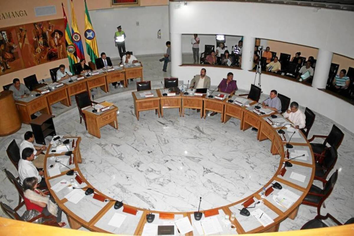 El alcalde Luis Francisco Bohórquez oficializará la entrega del Plan de Desarrollo en el Concejo el miércoles 2 de mayo, aunque el documento se entregó en el plazo de Ley. (Foto: Archivo/VANGUARDIA LIBERAL )