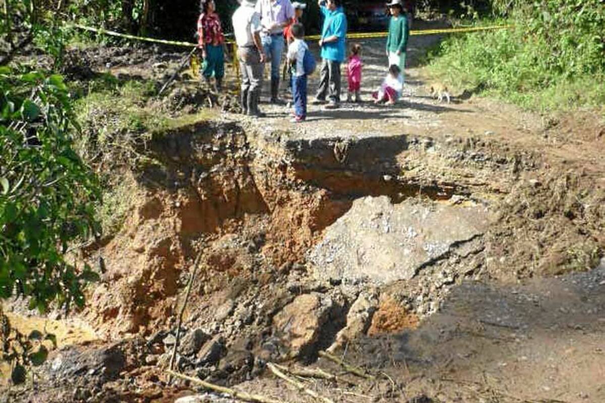 Las autoridades no han podido cuantificar los daños causados por la inundación del Río Moniquirá en el área rural, se espera que la comunidad haga llegar datos a la oficina de Obras Públicas, para atender los daños. (Foto: Luis Fernando Martínez Vargas /VANGUARDIA LIBERAL)