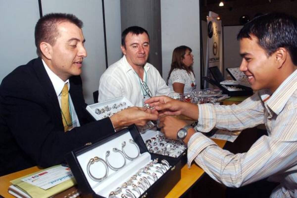 Aparte del Cemdi, la política de Desarrollo Empresarial de la Alcaldía contempla las ruedas de negocios y las comercializadoras internacionales, entre otras.(Foto: Archivo / VANGUARDIA LIBERAL)