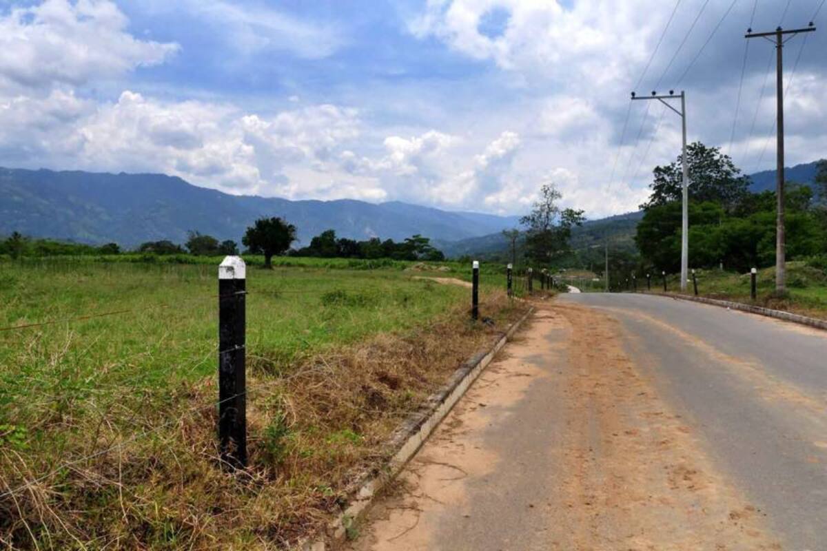 En este terreno, ubicado en el Valle de Guatiguará, se proyecta la construcción de Pienta. (Foto: Suministrada/VANGUARDIA LIBERAL)