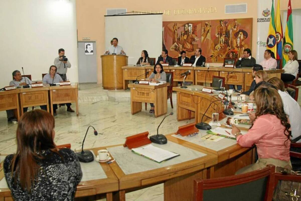 Para los concejales, la baja calificación obtenida obedece a la falta de interés de los ciudadanos en temas políticos. (Foto: Archivo/VANGUARDIA LIBERAL)