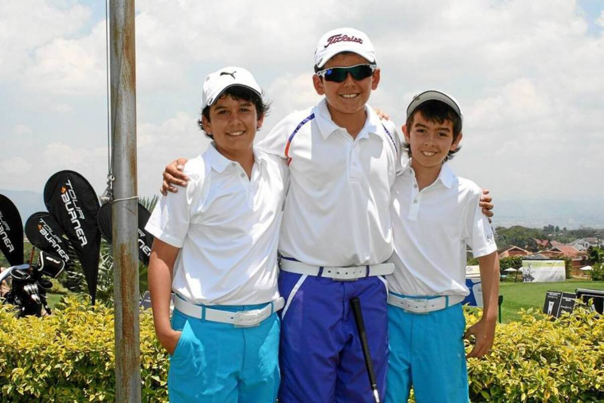 Sergio Tovar, Juan Camilo Vesga y Camilo Durán. (Foto: Mauricio Betancourt / VANGUARDIA LIBERAL)