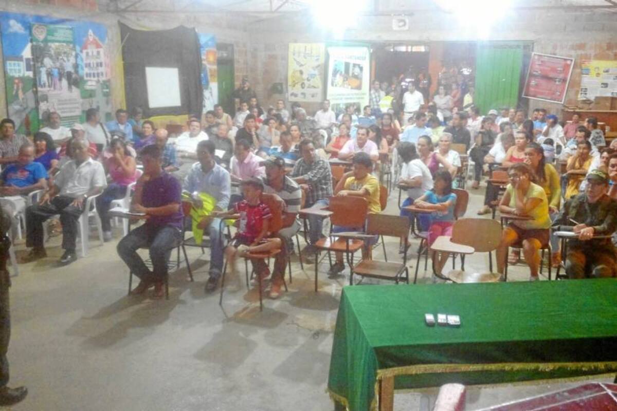 Suministrada/VANGUARDIA LIBERAL Aspectos de la reunión donde se dio apertura al tercer cuadrante de vigilancia del Socorro. El primero y el segundo cuadrantes se consolidaron desde el año 2011.