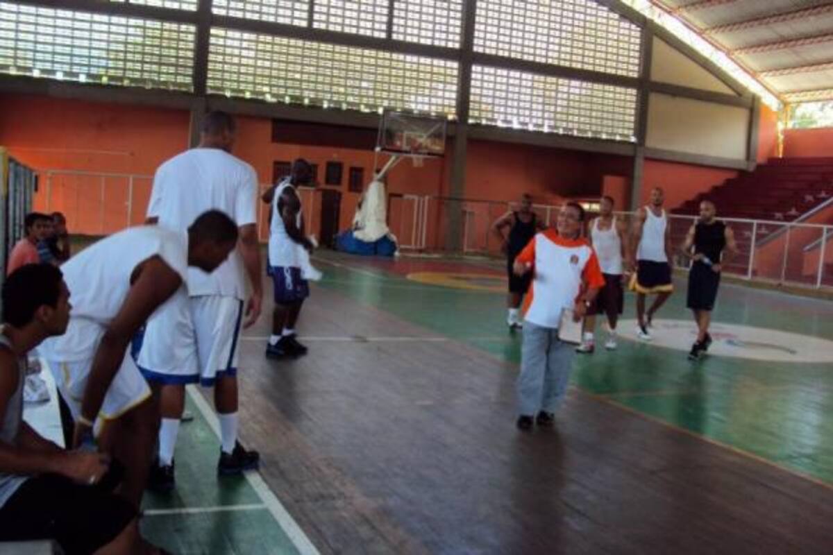 El Coliseo Lorenzo Alcantuz de San Gil será por primera vez en la historia sede del baloncesto profesional en Colombia.(Foto: Archivo / VANGUARDIA LIBERAL)