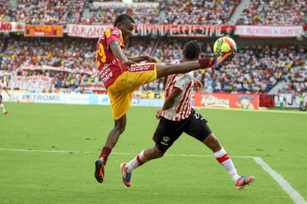 Deportes Tolima sorprendió a Junior al igualarle 1-1 en Barranquilla y mantiene latentes sus posibilidades de llegar a la final. (Foto: Colprensa / VANGUARDIA LIBERAL)