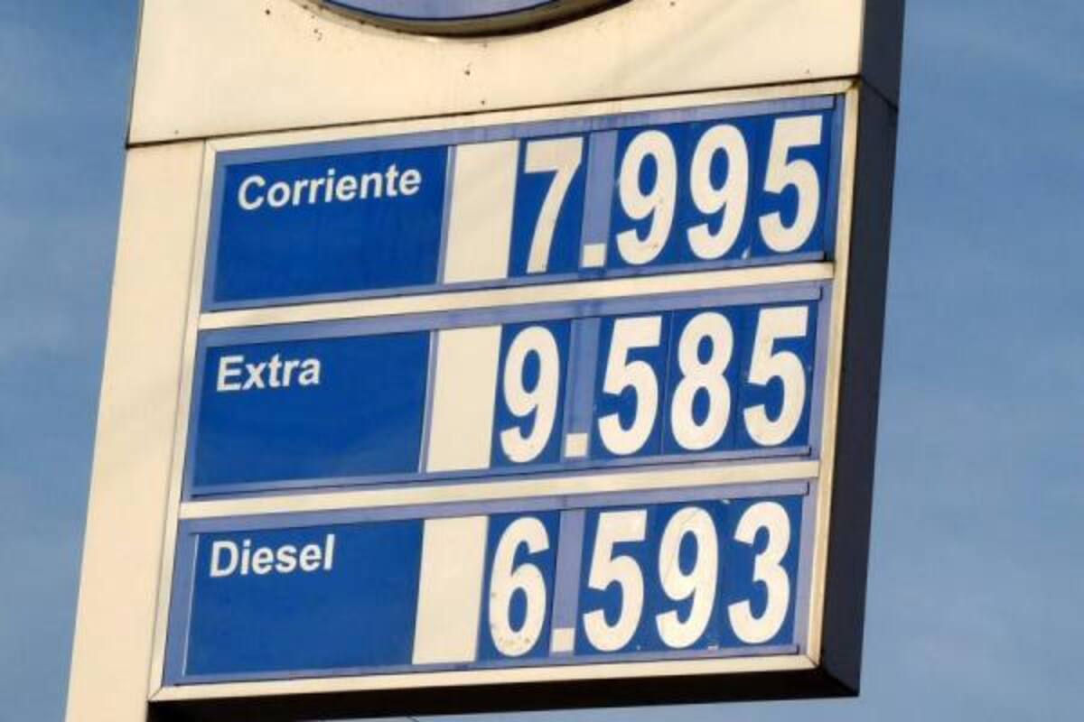 Desde hace tres días el diesel cuesta $50 más que su cotización el mes pasado. En Bucaramanga su comercialización superó a la gasolina. (Foto: Nelson Díaz/VANGUARDIA LIBERAL )