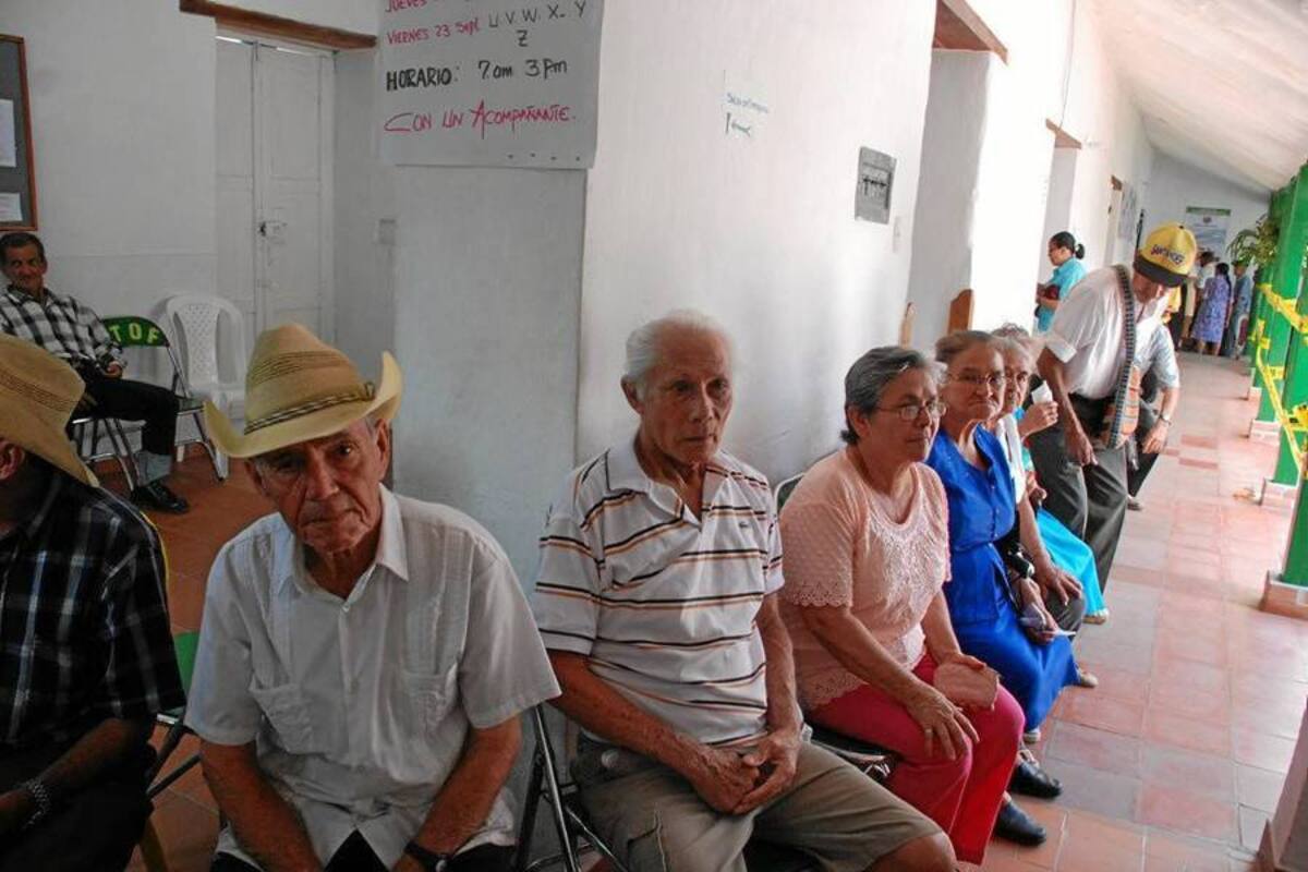 400 adultos mayores asistieron a primera asamblea en Floridablanca