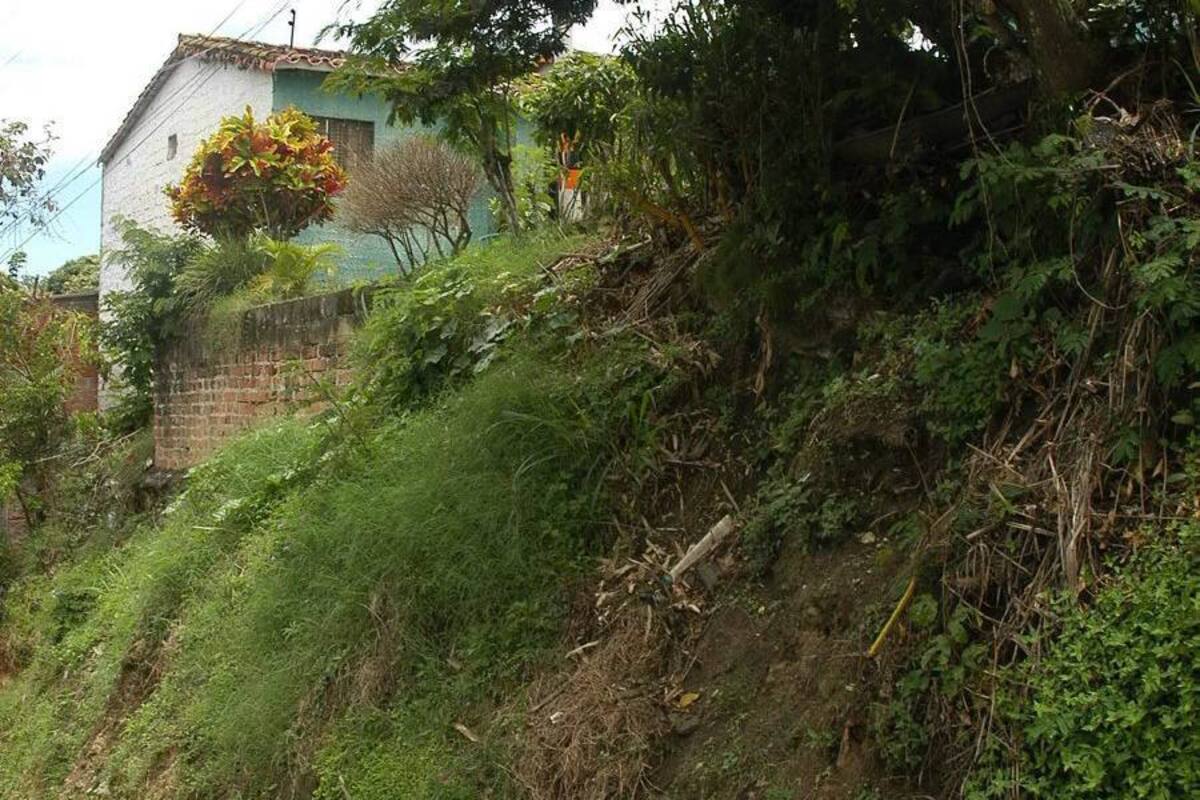 La comunidad del barrio Villa Luz, solicita de la Policía incrementar el pie de fuerza en reconocimiento de área y capturas de los promotores de expendios de alucinógenos. (Foto: Archivo/ VANGUARDIA LIBERAL)
