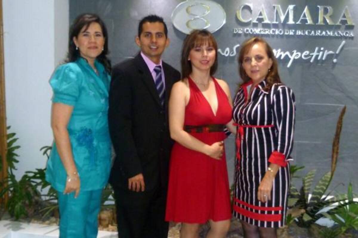 Rocío del Pilar Sánchez Patiño, Diego Medrano Valderrama, Rosaura Mendoza Tello y Marlene Barón Carlier.