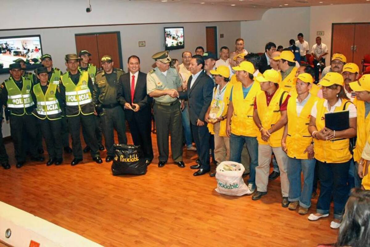 El Comando Ambiental es un grupo élite que ha creado la alcaldía de Bucaramanga donde hacen parte la Administración municipal, las empresas prestadoras de servicios, Policía Nacional, Dirección de Tránsito y Bomberos. (Foto: Suministrada/VANGUARDIA LIBERAL)