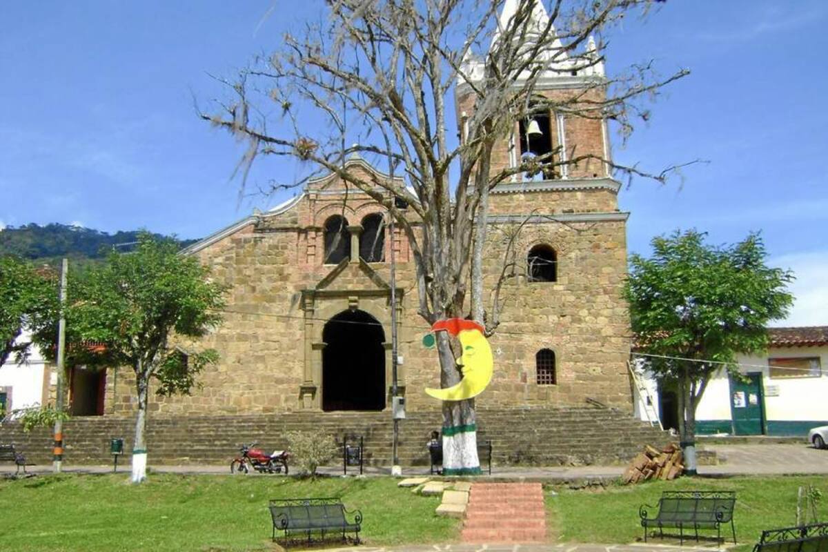 En Simacota, las autoridades de Policía y del municipio investigan con ayuda de la comunidad, si efectivamente se trató de una violación a una menor, quien está bajo el cuidado de sus padrinos, al tiempo que tratan de establecer el paradero e identidad de los responsables de este reprochable hecho violento. (Foto: Archivo/VANGUARDIA LIBERAL)