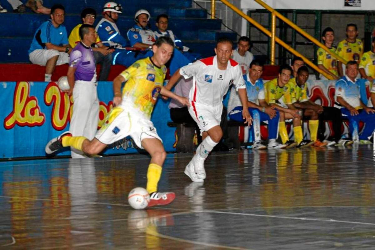 Jorge Cuervo fue uno de los jugadores del Bucaramanga FSC que se hizo presente en el marcador durante la victoria 3 – 1 lograda en Casanare ante Potros. (Foto: Archivo / VANGUARDIA LIBERAL )