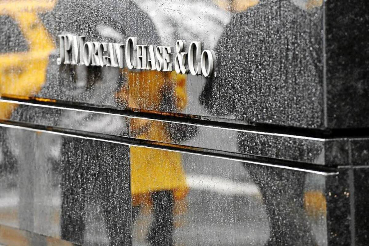 EU anuncia planes de liquidación para nueve grandes bancos