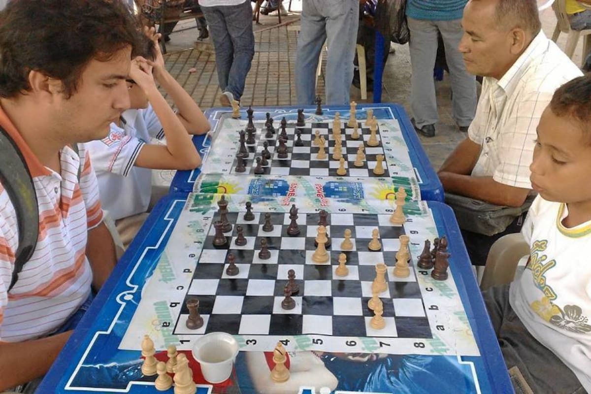 La actividad tendrá lugar en el parque principal de Floridablanca a partir de las 8:00 de la mañana. (Foto: Archivo/VANGUARDIA LIBERAL)