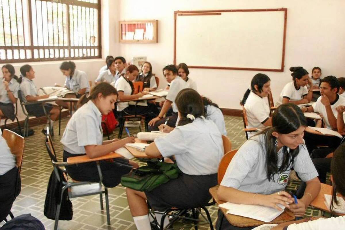 Los jóvenes de Familias en Acción podrán acceder a la educación superior. Para esto, deben hacer la inscripción en el coliseo 15 de Enero. (Foto: Archivo/VANGUARDIA LIBERAL)