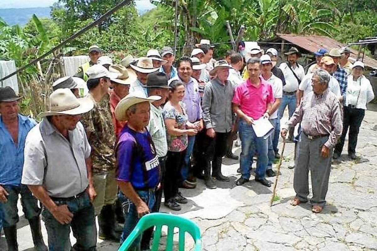 El interés de la Asociación de Productores Agropecuarios de El Guacamayo que apoyan la Alcaldía y el Sena, es entrar con fuerza en la economía nacional en producción panelera. (Foto: Suministrada/VANGUARDIA LIBERAL )