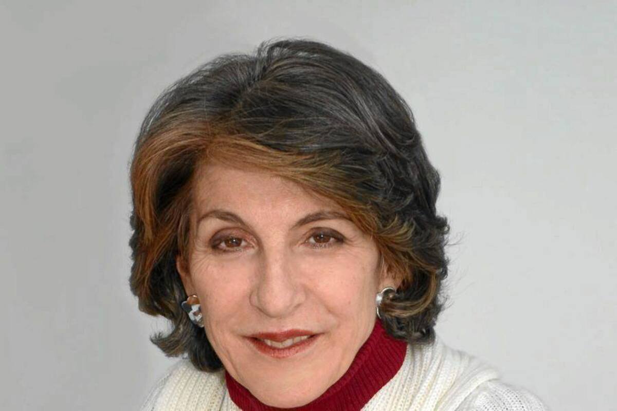 Annie de Acevedo