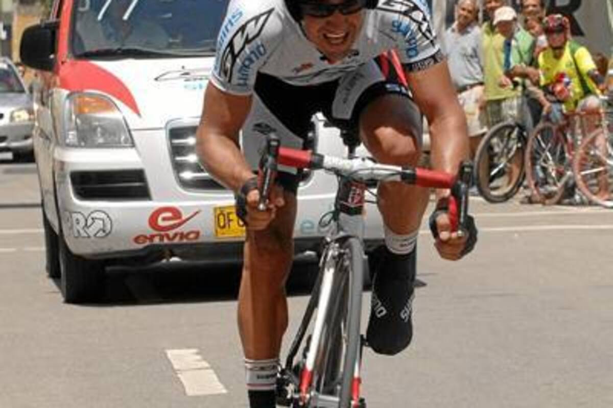 El santandereano Félix Cárdenas, actual campeón de la Vuelta a Colombia, es uno de los candidatos a ganar la Vuelta a Chile, que iniciará hoy. (Foto: Archivo / VANGUARDIA LIBERAL)