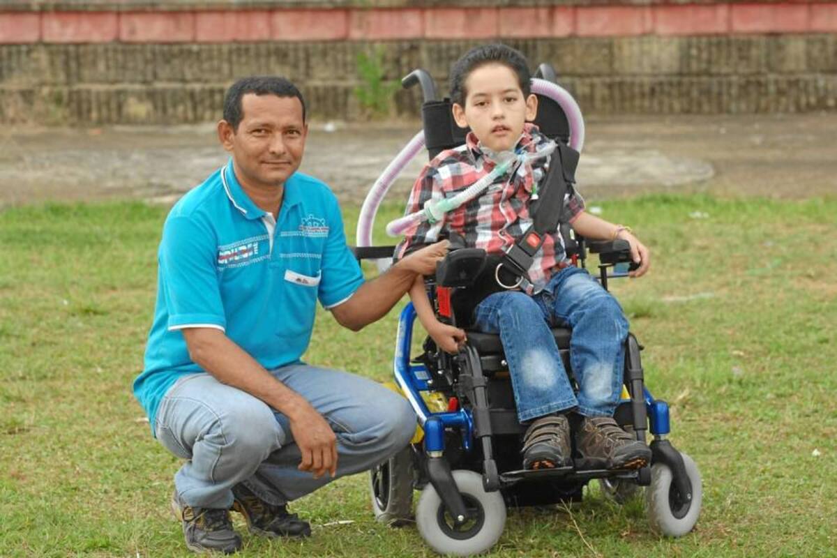 Un nuevo hincha (Foto: Jaime del Río / VANGUARDIA LIBERAL)