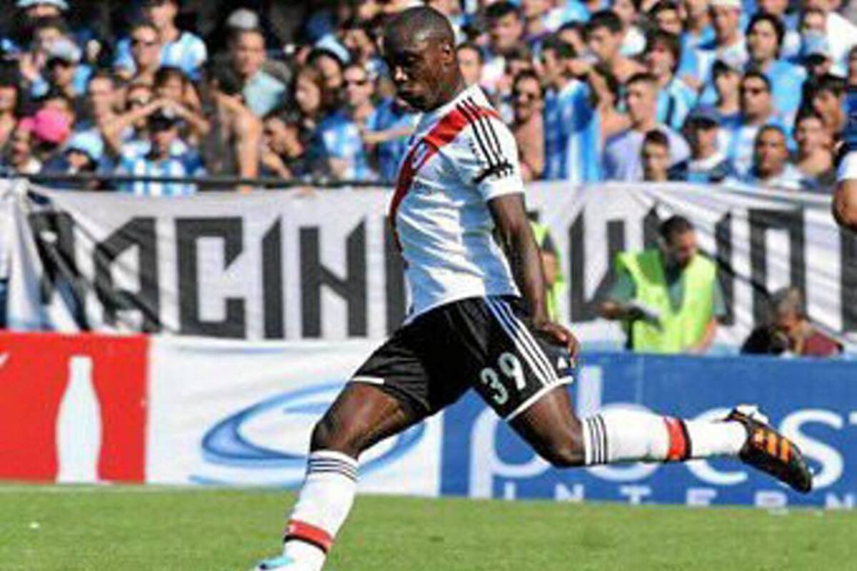 Éder Fabián Álvarez Balanta, joven y espigado defensa central colombiano que debuta hoy en el llamado ‘Superclásico’ del fútbol argentino, defendiendo los colores de River Plate. (Foto: Archivo / VANGUARDIA LIBERAL)