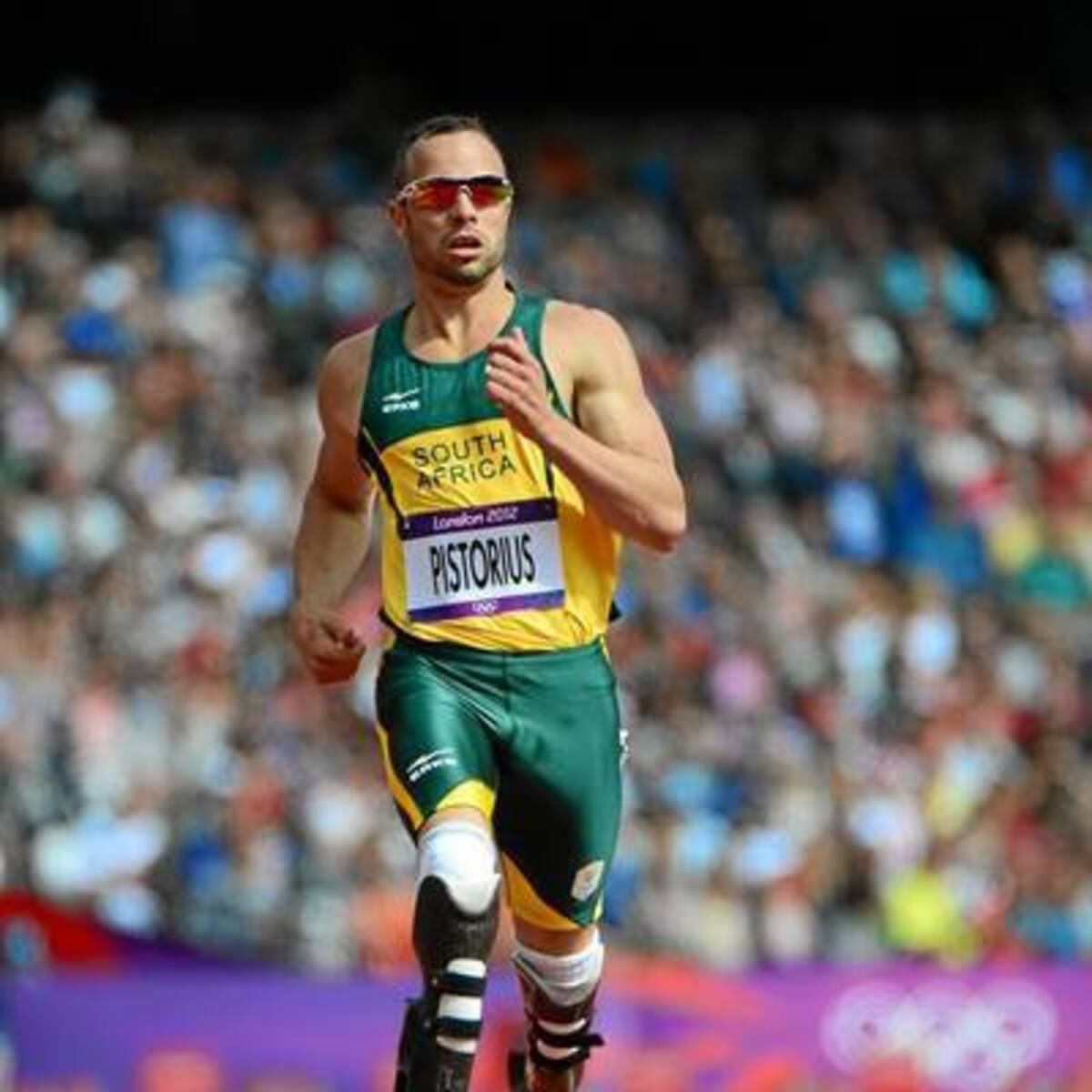 El sudafricano Óscar Pistorius, el primer atleta amputado que participa en unos Juegos Olímpicos, vio realizado su sueño de competir con atletas normales y de clasificarse, además, para la segunda ronda de 400 metros de Londres 2012. (Foto: AFP / VANGUARDIA LIBERAL)