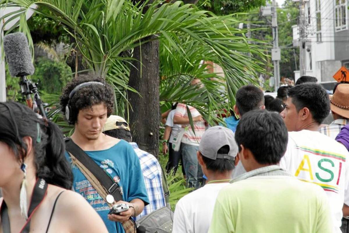 El capítulo ‘El diálogo es la ruta’, del programa Contra Cultura, está nominado a los Premios India Catalina como mejor producción de televisión comunitaria. (Foto: Suministrada/VANGUARDIA LIBERAL )
