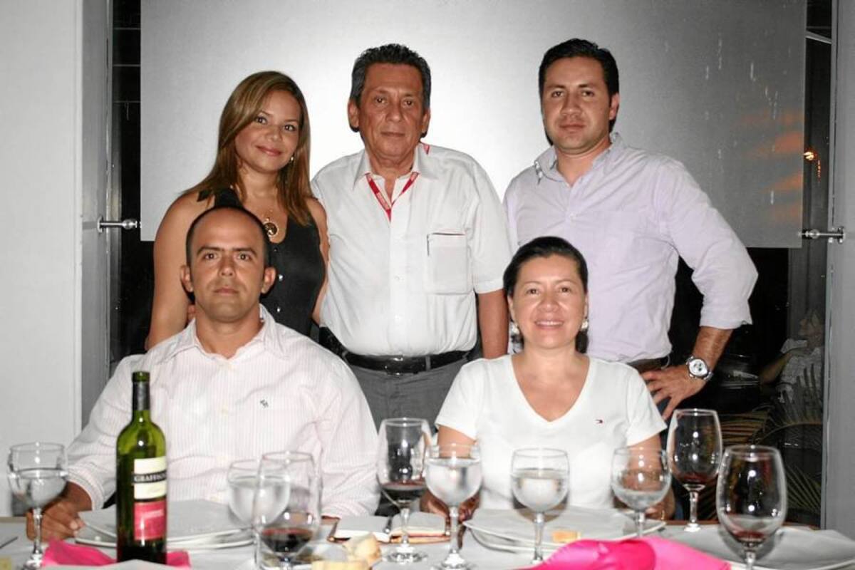Sofía Cadavid, Javier Sánchez, Cesar Peñuela, Alexander Calixto y Sonia Gutiérrez. (Foto: Mauricio Betancourt/ VANGUARDIA LIBERAL)