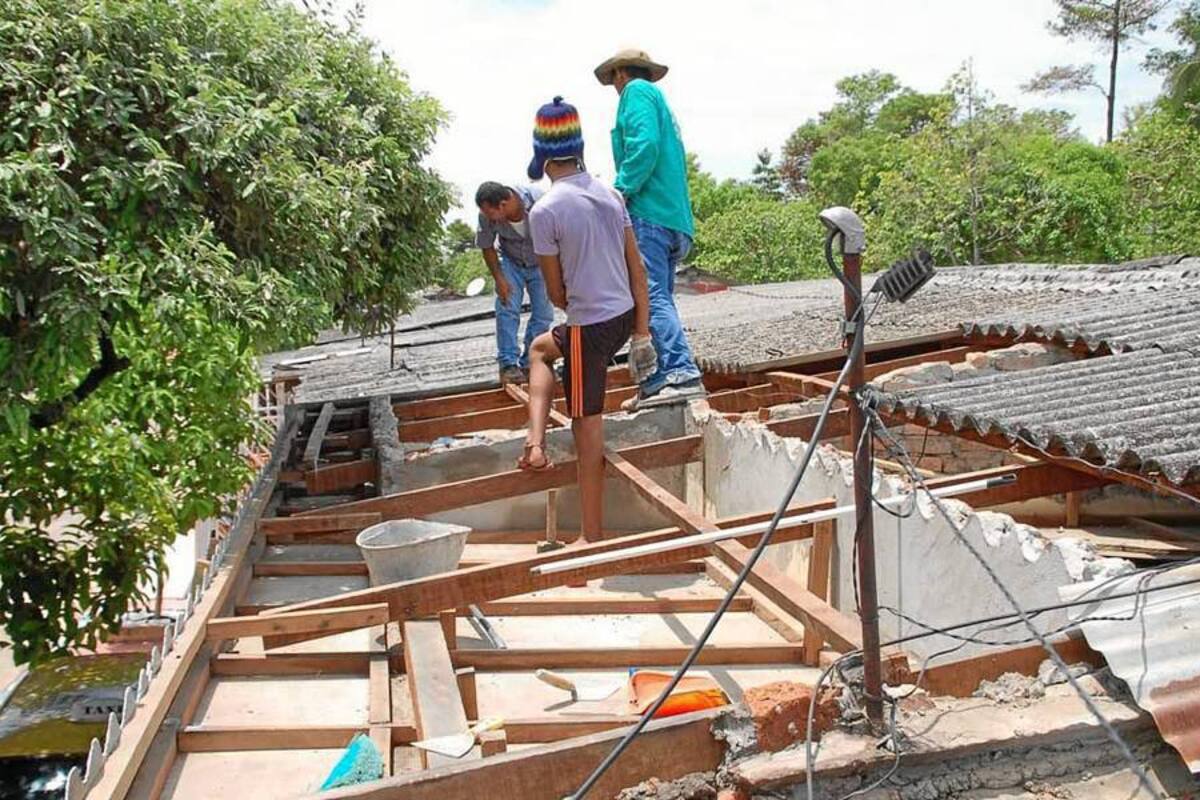 Cerca de seis casas fueron afectadas en el barrio María Eugenia.