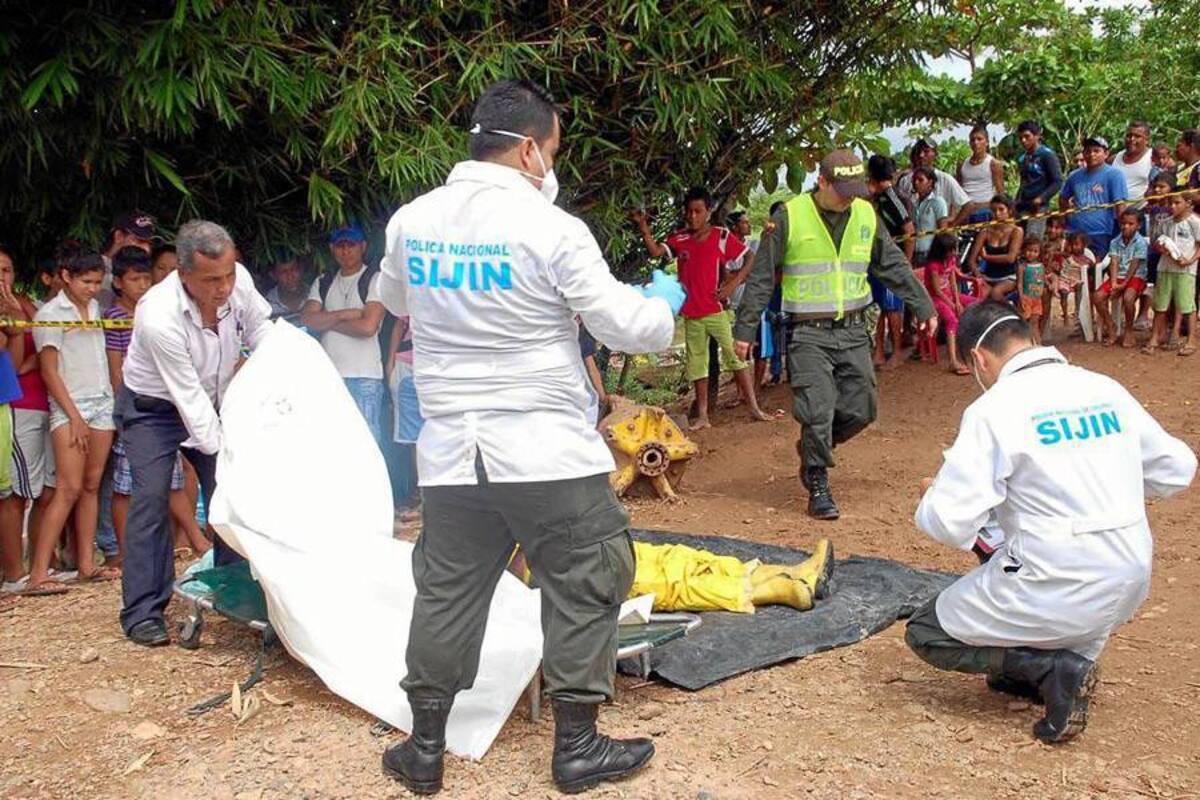 Al cierre de esta edición el cuerpo aún permanecía en el Instituto de Medicina Legal de Barrancabermeja, a la espera de que los familiares tramitaran los documentos requeridos para reclamarlo. (Foto: Édgar Pernett/VANGUARDIA LIBERAL)