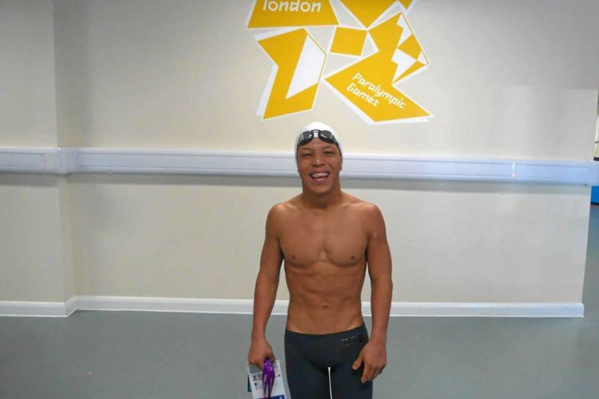 Nelson Crispín Corzo, nadador santandereano de 20 años, estuvo ayer a un paso de subir al podio en los Juegos Paralímpicos de Londres. El deportista acabó cuarto en los 100 metros pecho. (Foto: Suministrada / VANGUARDIA LIBERAL)