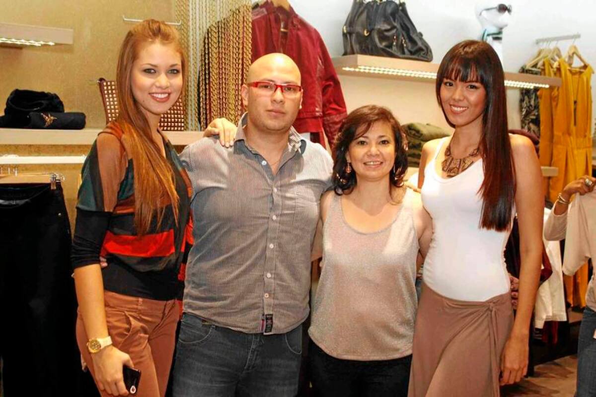 Daniela Herrera, Juan Ovalle, Nury Villalba y Angie Varela. (Foto: Nelson Díaz / VANGUARDIA LIBERAL)