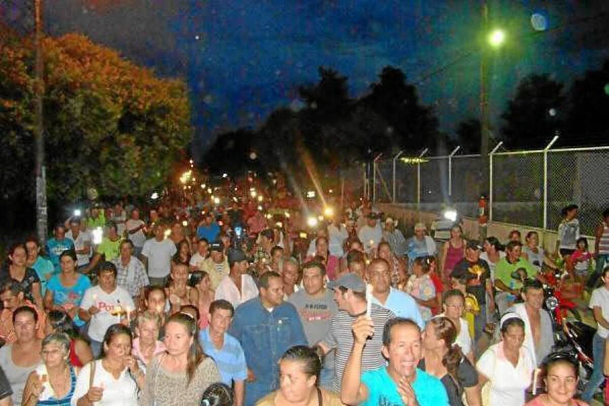 Repetidas protestas han venido realizando usuarios de la Essa en Sabana de Torres en 2012. (Foto: Archivo/VANGUARDIA LIBERAL)