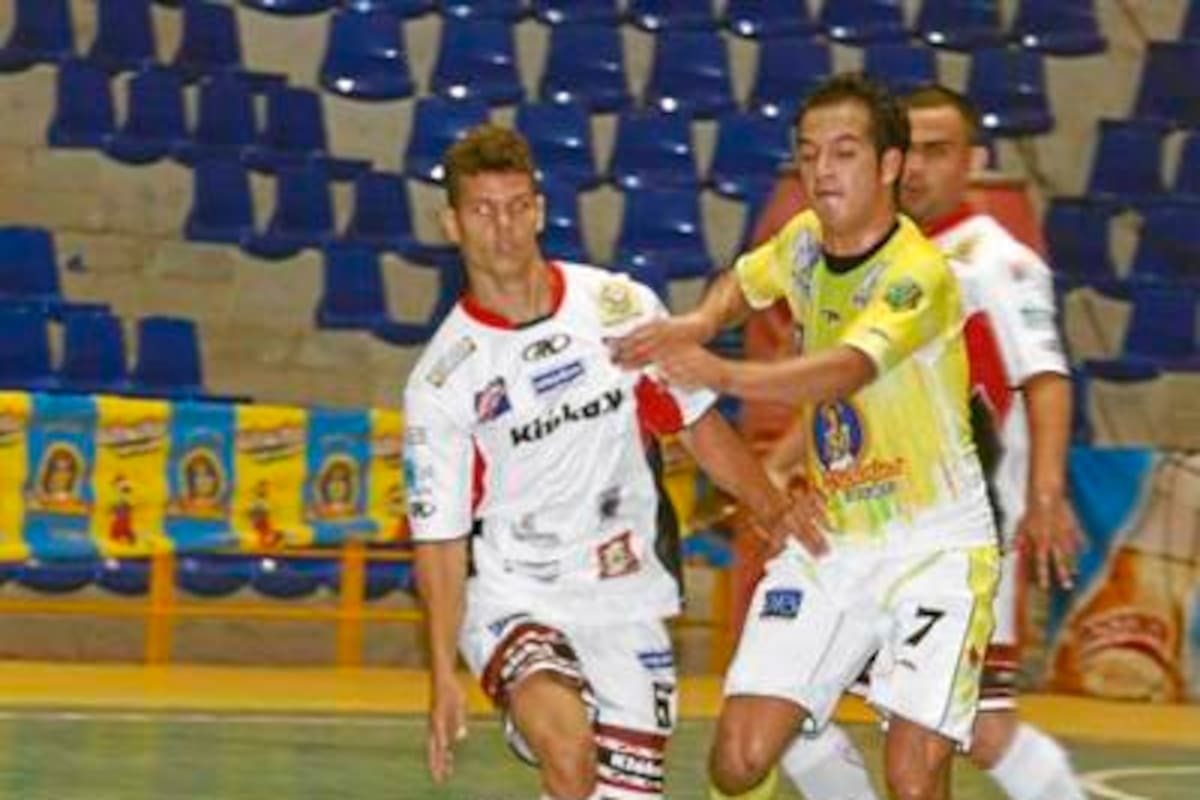 Motilones FDS es el único equipo que ha logrado interponerse en el camino de Bucaramanga FSC durante la presente temporada de la Copa Postobón Profesional de Microfútbol y, por tal motivo, el conjunto bumangués intentará saldar la cuenta pendiente ante los cucuteños. (Foto: Archivo / VANGUARDIA LIBERAL)