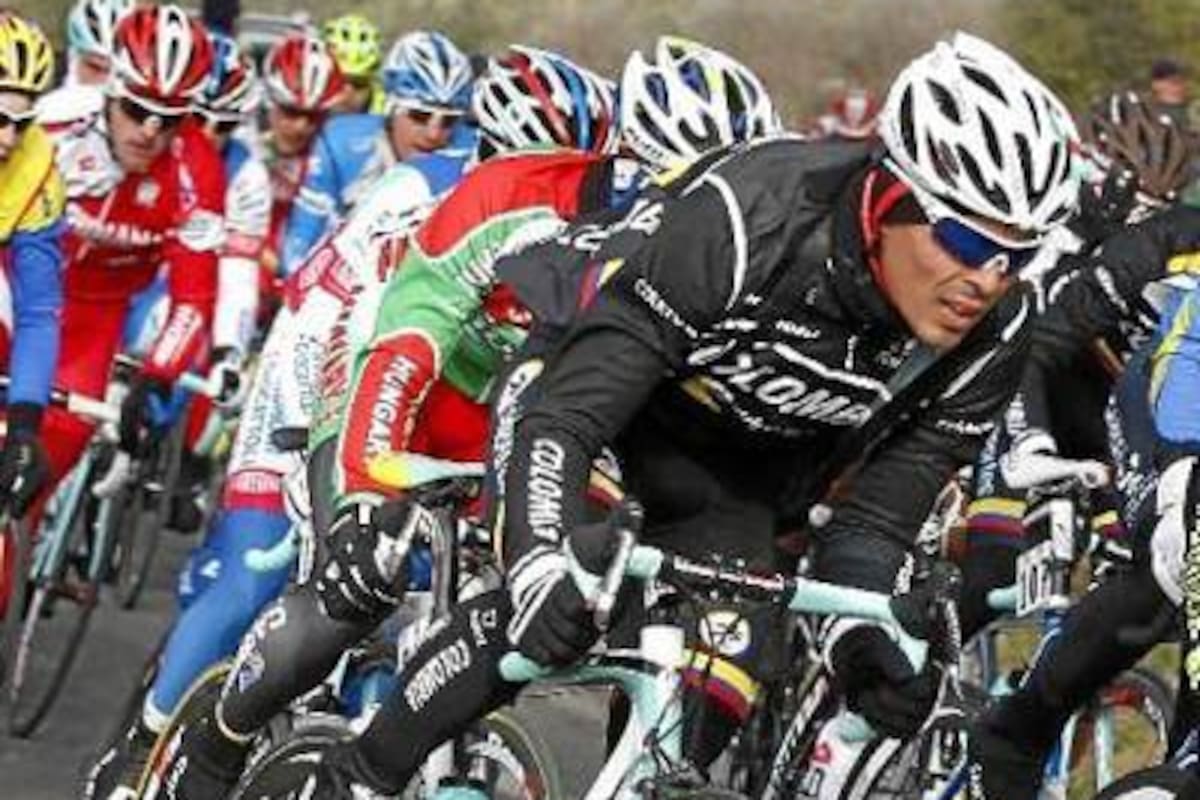 El pedalista santandereano Víctor Hugo Peña Grisales, junto a su equipo Colombia – Coldeportes, tomará parte de la XLVII Tirreno – Adriático, en Italia, competencia del calendario UCI World Tour. (Foto: Tomada de www.colombiacoldeportes.com / VANGUARDIA LIBERAL)