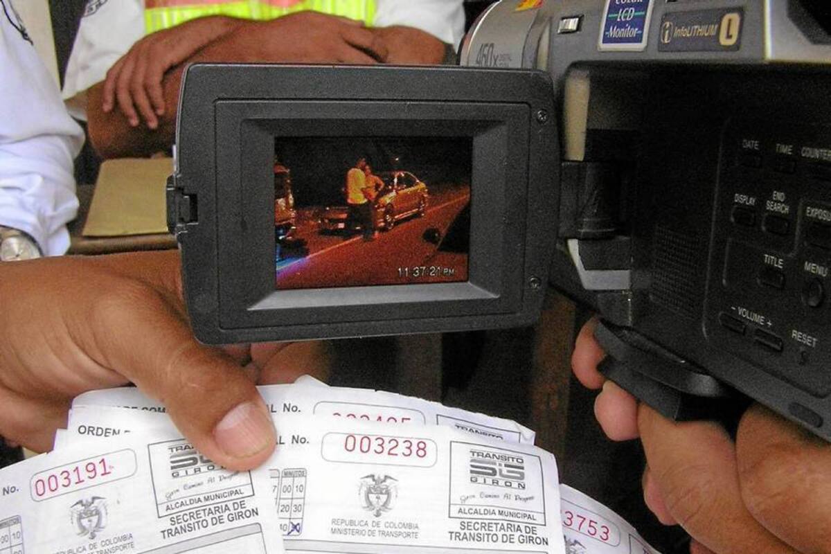 La Policía de Tránsito y Transporte adelante el plan operativo ‘Estrella’ encaminado a evitar muertes humanas en las vías. (Foto: Archivo/ VANGUARDIA LIBERAL )