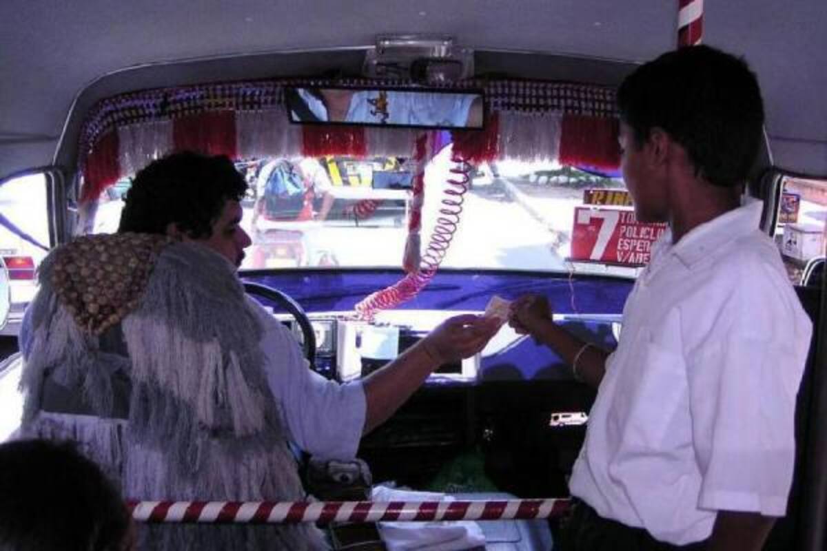 Luego de una larga espera por parte de los estudiantes del sector oficial de Barrancabermeja, hoy se inicia de nuevo el beneficio del tiquete escolar para los estudiantes que residen lejos de su colegio. (Foto: Archivo/VANGUARDIA LIBERAL)