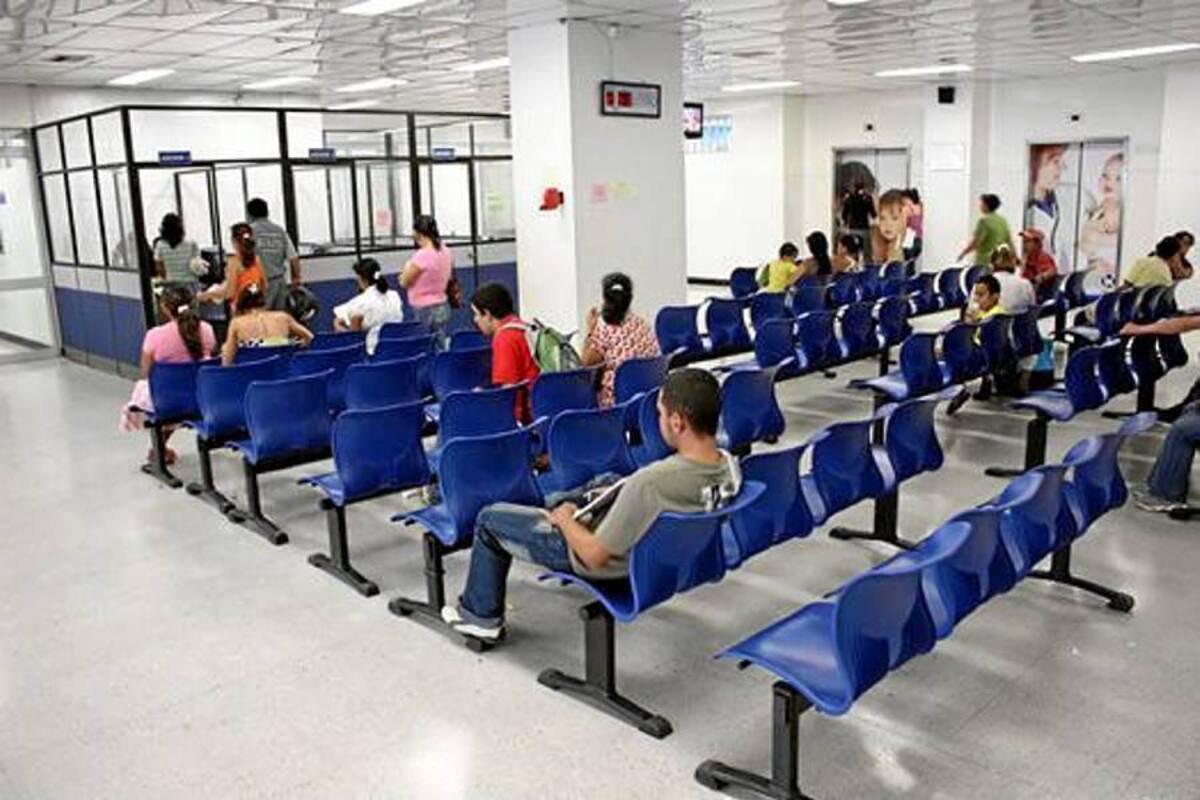 Sin servicios médicos se encuentran cerca de cinco mil pacientes en Bucaramanga que pertenecían a la liquidada Red Salud y fueron ‘adoptados’ por la EPS Humanavivir. (Foto: Archivo / VANGUARDIA LIBERAL )