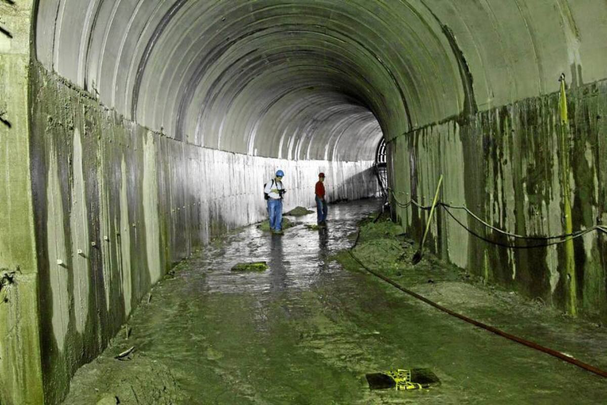 El 21 de febrero las aguas del río Tona entrarán por este túnel, que tiene 4.60 metros de diámetro y 507 metros de longitud. (Foto: César Flórez / VANGUARDIA LIBERAL)