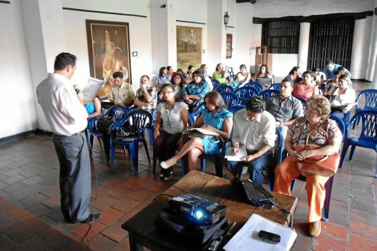 El primer consejo de policita social se efectuó el pasado 6 de marzo. El segundo Consejo se programó para el último jueves del mes de junio. (Foto: Nancy Acuña R./VANGUARDIA LIBERAL)