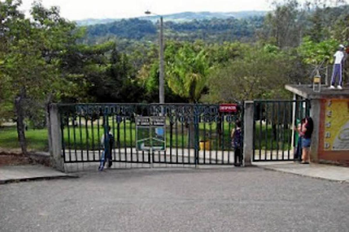 Desde la Secretaria de Educación de Santander se realizó una auditoria que propone fusionar los cursos del Inscomercio sin tener en cuenta las modalidades. (Foto: /VANGUARDIA LIBERAL)