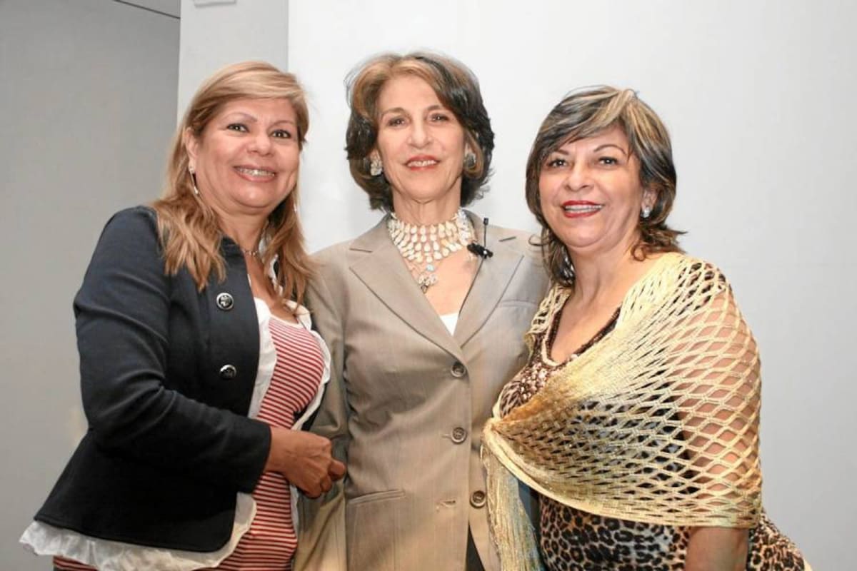 Martha Rugeles, Annie Acevedo y Amparo Luna. (Foto: Mauricio Betancourt / VANGUARDIA LIBERAL)