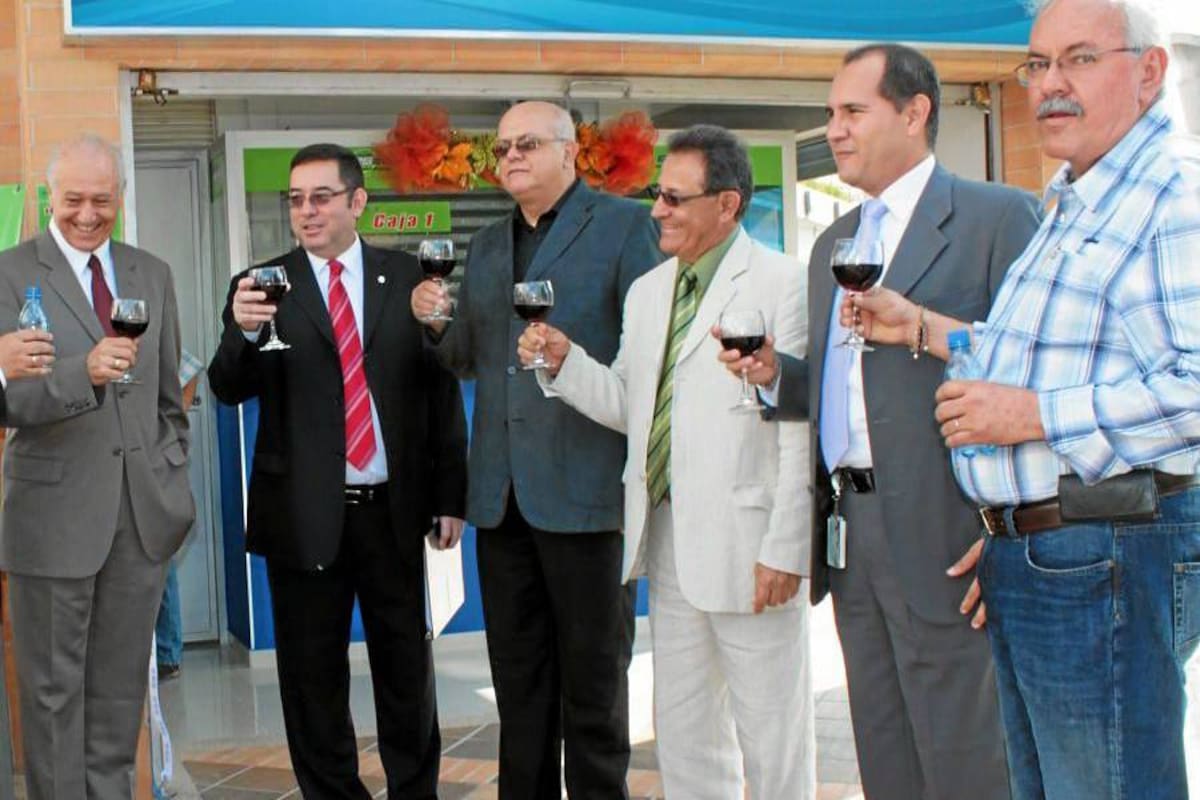 Franz Mutis Caballero, Néstor Castro Neira, William Ibáñez Pinedo, Eliseo Osorio Suárez y Rafael Ovalle. (Foto: Suministrada / VANGUARDIA LIBERAL)