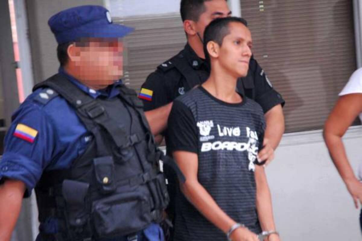 Ayer fue trasladado al Palacio de Justicia del Puerto Petrolero Becerra Madrid, quien asesinó a su ex compañera sentimental en el barrio Versalles.(Foto: Javier Alvarado/VANGUARDIA LIBERAL)