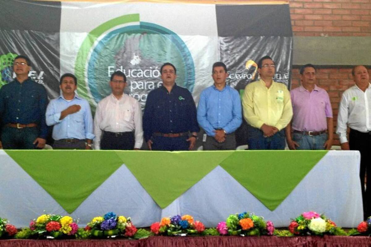 200 jóvenes se graduaron en carreras técnicas en el corregimiento Yarima, jurisdicción del municipio de San Vicente de Chucurí. (Foto: Suministrada/VANGUARDIA LIBERAL)