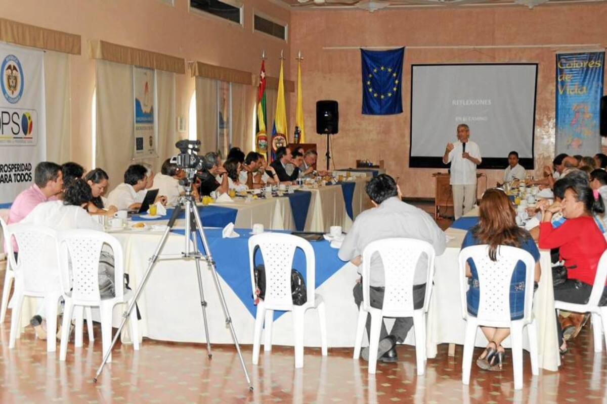 “Tenemos fe en que el proceso de paz salga bien”: Embajadora de la UE