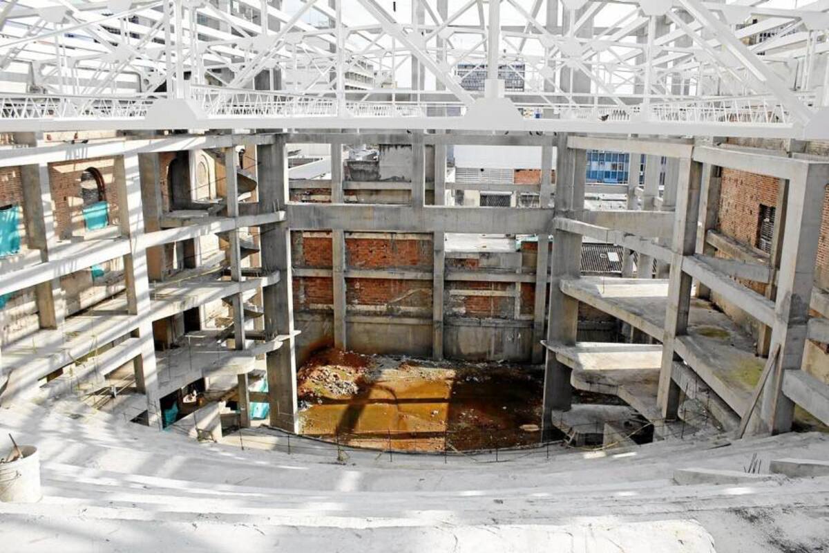 Los promotores de la renovación del Teatro Santander esperan poder abrir las puertas del emblemático escenario cultural en los primeros meses de 2014. (Foto: Archivo / VANGUARDIA LIBERAL)